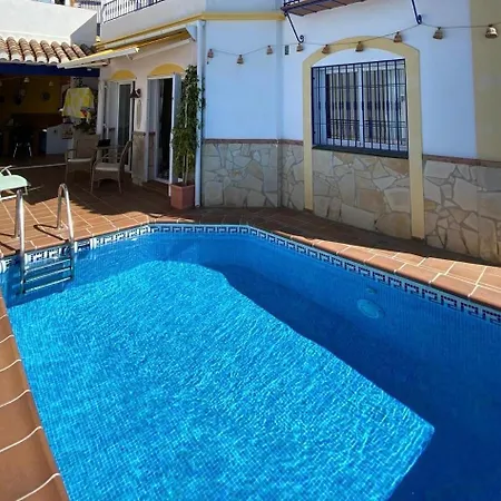 In With Private Pool And Sea View