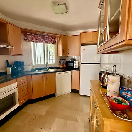 In With Private Pool And Sea View * Nerja
