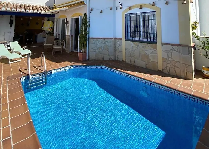 In With Private Pool And Sea View